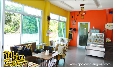 ร้าน มุก เบเกอรี่ Mook Bakery and Coffee เชียงใหม่