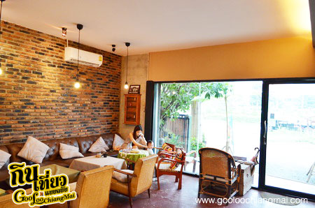 ร้าน กาแฟฝิ่น เชียงใหม่ Cafe'Fin Chiangmai