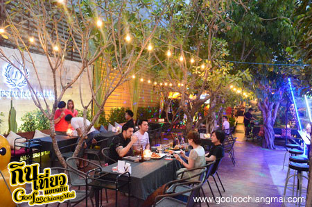 ร้าน ดักส์ เรสทัวรอง แแอนด์ บาร์ Duck Restaurant & Bar