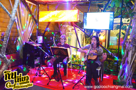 ร้าน ดักส์ เรสทัวรอง แแอนด์ บาร์ Duck Restaurant & Bar