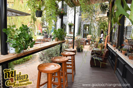 ร้าน Daddy's Antique Restaurant by San Pareni Hotel