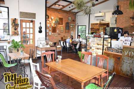 ร้าน Daddy's Antique Restaurant by San Pareni Hotel