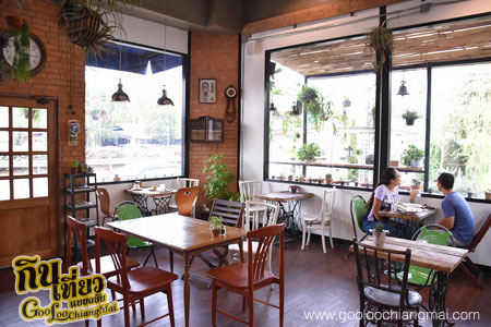 ร้าน Daddy's Antique Restaurant by San Pareni Hotel