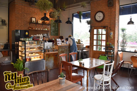 ร้าน Daddy's Antique Restaurant by San Pareni Hotel