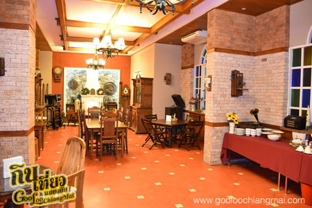 ร้าน Daddy's Antique Restaurant by San Pareni Hotel