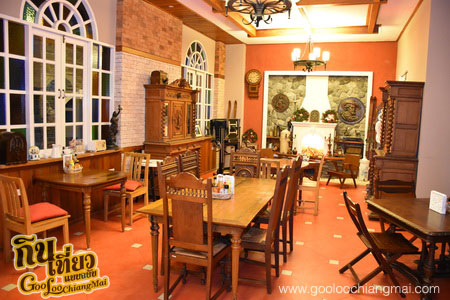 ร้าน Daddy's Antique Restaurant by San Pareni Hotel