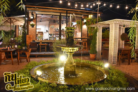 ร้าน Daddy's Antique Restaurant by San Pareni Hotel