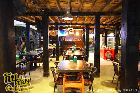 ร้าน Vintage Road Bar & Restaurant วินเทจโรด