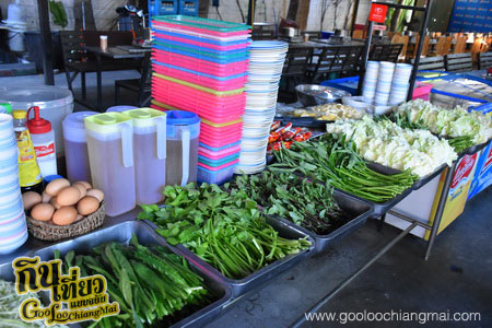 ร้าน อร่อย จุ่มแซ่บ บุพเฟ่ต์หมูจุ่ม 99 บาท สาขา 1