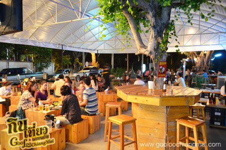 ร้าน เฮือนคำ เทอเรส เชียงใหม่ Huen Kam Terrace Chiangmai