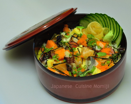 ร้านอาหารญี่ปุ่น โมมิจิ Momiji Japanese Restaurant