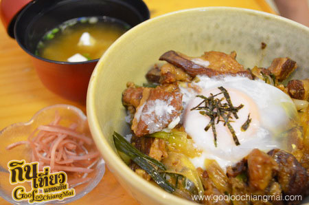 ร้านอาหารญี่ปุ่น โมมิจิ Momiji Japanese Restaurant