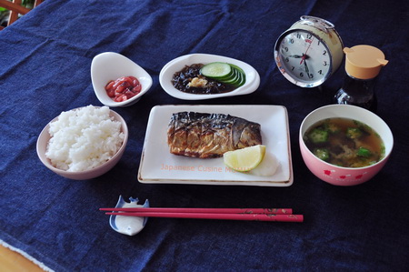 ร้านอาหารญี่ปุ่น โมมิจิ Momiji Japanese Restaurant
