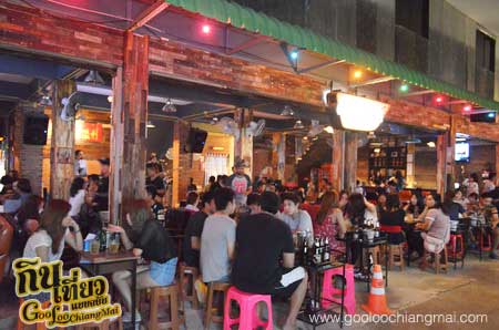 ร้าน นิว ฝางคาเฟ่ New Fang Cafe