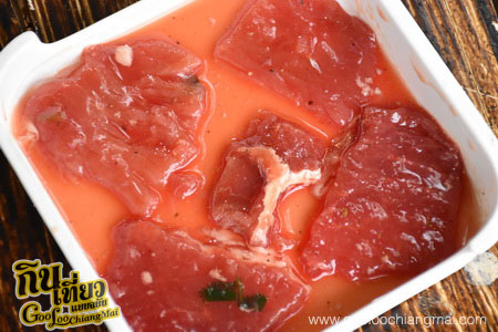 ร้าน กินอิ่มนอนอุ่น หมูกระทะกลางวัน