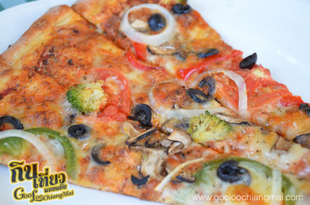 ร้าน พิซซ่า เอ็น พาสต้า Pizza N Pasta พิซซ่ายักษ์เชียงใหม่