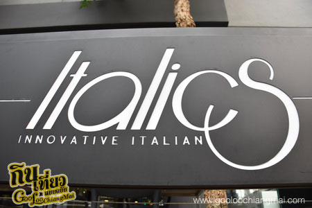 Italics Restaurant & Rise Bar - akyra Manor Chiang Mai