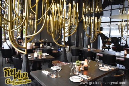Italics Restaurant & Rise Bar - akyra Manor Chiang Mai