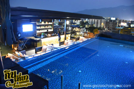 Italics Restaurant & Rise Bar - akyra Manor Chiang Mai