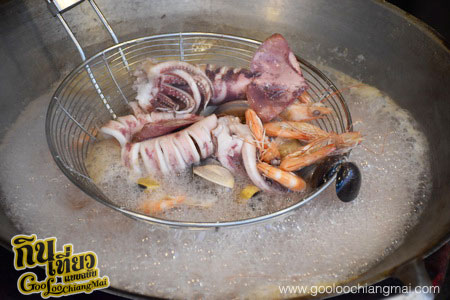 ร้าน Siam Signature ตลาดเพลินฤดี
