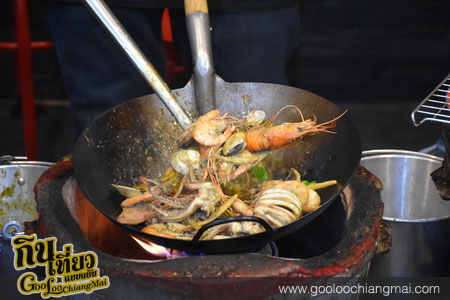ร้าน Siam Signature ตลาดเพลินฤดี