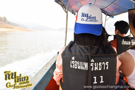เรือนแพริมธาร เขื่อนแม่งัด