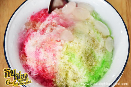 ร้าน เย็นโตโฟบาร์ Yentoufo Bar