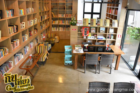ร้าน Library Coffee : Salad Bar Cafe