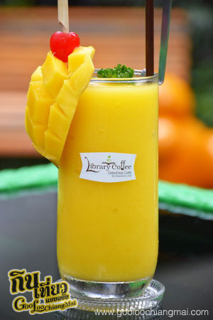 ร้าน Library Coffee : Salad Bar Cafe