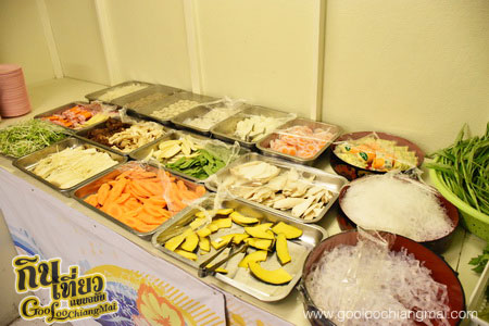 ร้าน ยิ่งคุณ Chill HOUSE จุ่มแซบข้างมอ
