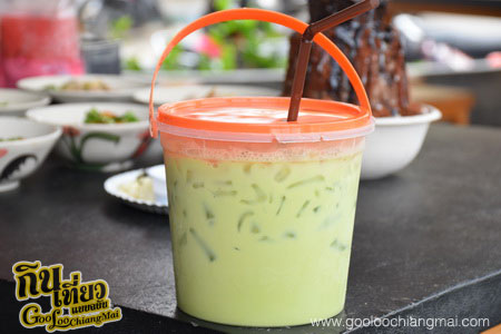 ร้าน ก๋วยเตี๋ยวเรือโก๋ต้อม