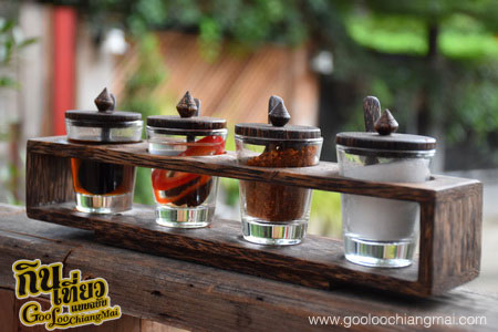 ร้าน The Old Place Coffee Bar And Cafe