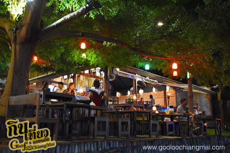 ร้าน The Old Place Coffee Bar And Cafe