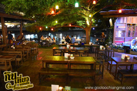 ร้าน The Old Place Coffee Bar And Cafe