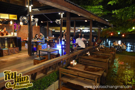 ร้าน The Old Place Coffee Bar And Cafe
