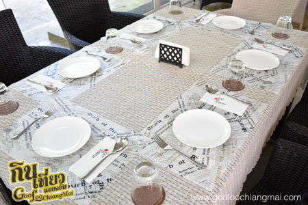 ร้าน Eat on Earth