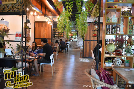 ร้าน กู๊ดไวป์ คาเฟ่ GoodVibes Cafe Cnx