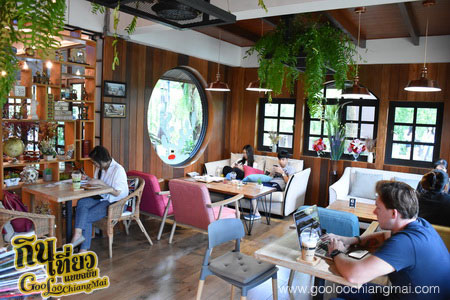 ร้าน กู๊ดไวป์ คาเฟ่ GoodVibes Cafe Cnx