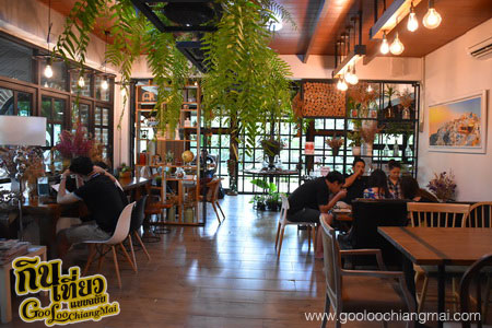 ร้าน กู๊ดไวป์ คาเฟ่ GoodVibes Cafe Cnx