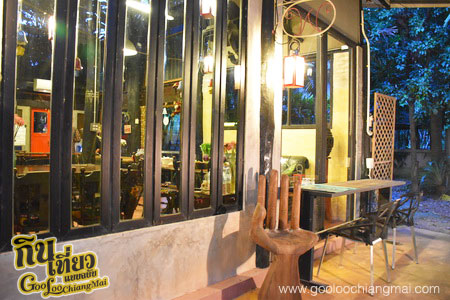 ร้าน บ้านต้นสน อาหารโบราณ ตำนานแม่