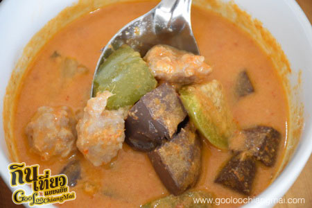 ร้าน ขนมจีนเส้นสดน้ำยาปู กาดคำเที่ยง เชียงใหม่