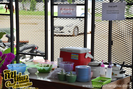 ร้าน ขนมจีนเส้นสดน้ำยาปู กาดคำเที่ยง เชียงใหม่