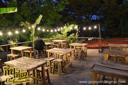 ร้าน นมหลบระเบิด Dodge Bomb