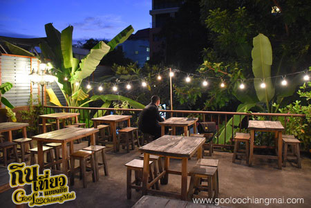 ร้าน นมหลบระเบิด Dodge Bomb