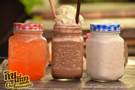 ร้าน นมหลบระเบิด Dodge Bomb