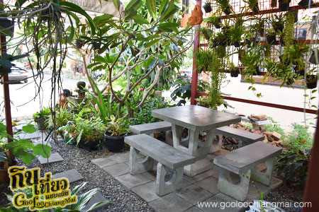 ร้าน ก๋วยเตี๋ยวลับแล ณ เชียงใหม่