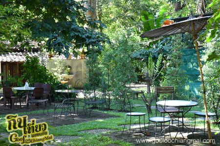 ร้าน หลงป่า Lhong-Pa : Coffee Bar And Home Cooking