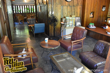 ร้าน หลงป่า Lhong-Pa : Coffee Bar And Home Cooking