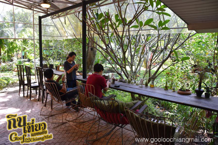 ร้าน หลงป่า Lhong-Pa : Coffee Bar And Home Cooking
