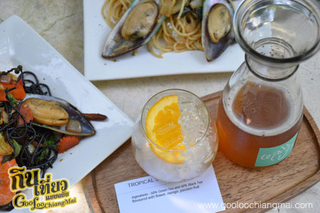 ร้าน หลงป่า Lhong-Pa : Coffee Bar And Home Cooking